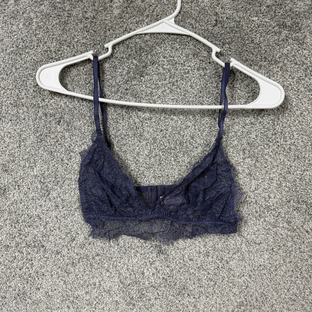 Victoria's Secret Lace Bralette Womens M Purple Sheer Wireless Floral Unlined
